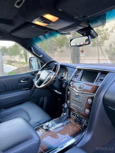 Infiniti QX56 2011, 134,671 km - 5.6 l - Bakı