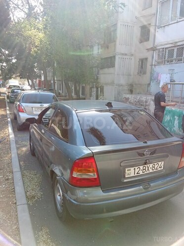 Opel Astra 1998, 300,000 km - 1.6 l - Bakı