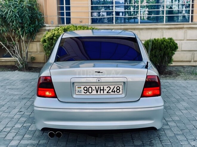 Opel Vectra 1999, 150,000 km - 1.8 l - Bakı