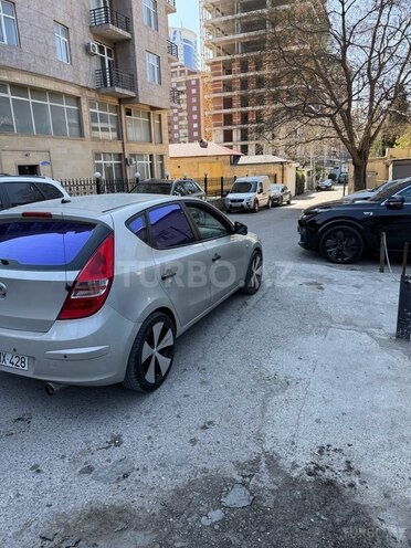Hyundai i30 2008, 278,000 km - 1.6 l - Bakı