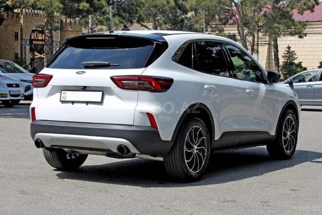 Ford Escape 2023, 32,000 km - 1.5 l - Bakı