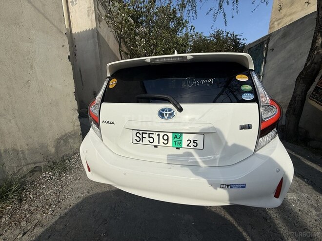 Toyota Aqua 2020, 950,000 km - 1.5 l - Bakı