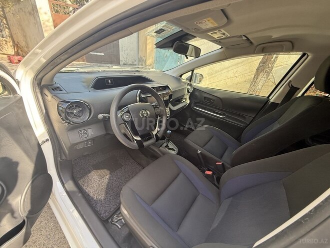 Toyota Aqua 2020, 950,000 km - 1.5 l - Bakı