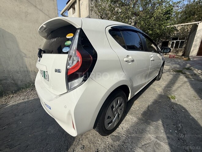 Toyota Aqua 2020, 950,000 km - 1.5 l - Bakı