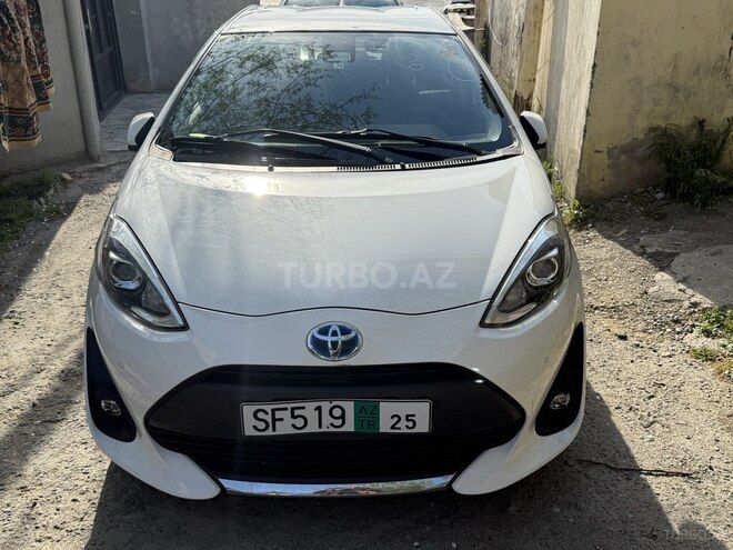 Toyota Aqua 2020, 950,000 km - 1.5 l - Bakı