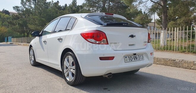 Chevrolet Cruze-4