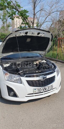 Chevrolet Cruze-11