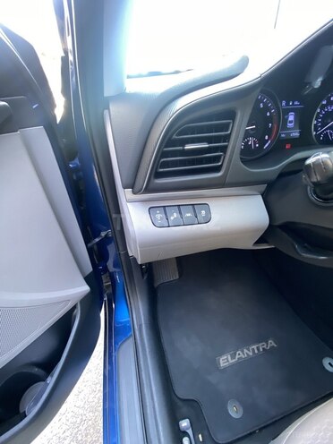 Hyundai Elantra 2019, 108,000 km - 2.0 л - Bakı