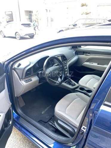 Hyundai Elantra 2019, 108,000 km - 2.0 л - Bakı