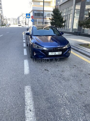 Hyundai Elantra 2019, 108,000 km - 2.0 л - Bakı