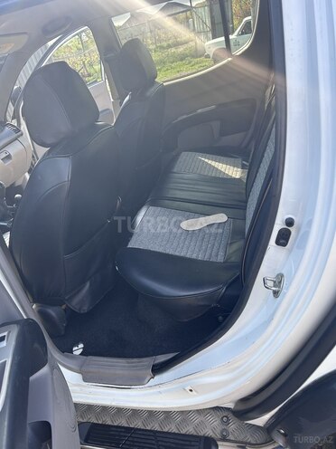 Mitsubishi L200 2012, 245,000 km - 2.5 l - Tovuz