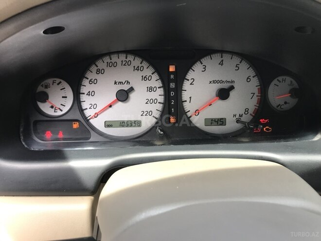 Nissan Sunny-10
