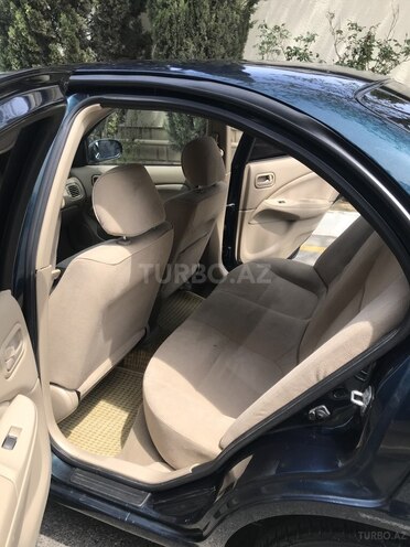 Nissan Sunny-9