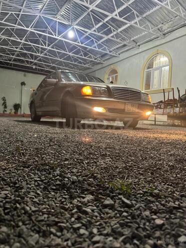 Mercedes C 230 1999, 290,000 km - 2.3 l - Şəki