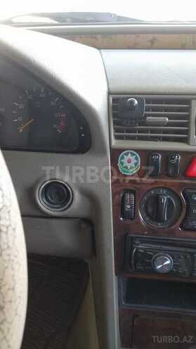Mercedes C 230 1999, 290,000 km - 2.3 l - Şəki