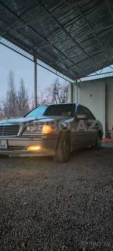 Mercedes C 230 1999, 290,000 km - 2.3 l - Şəki