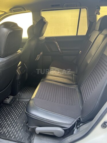 Toyota Land Cruiser Prado 2011, 101,371 km - 2.7 l - Bakı