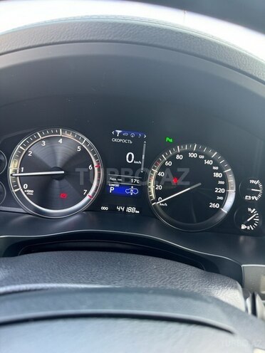 Lexus LX 570 2019, 44,500 km - 5.7 л - Bakı