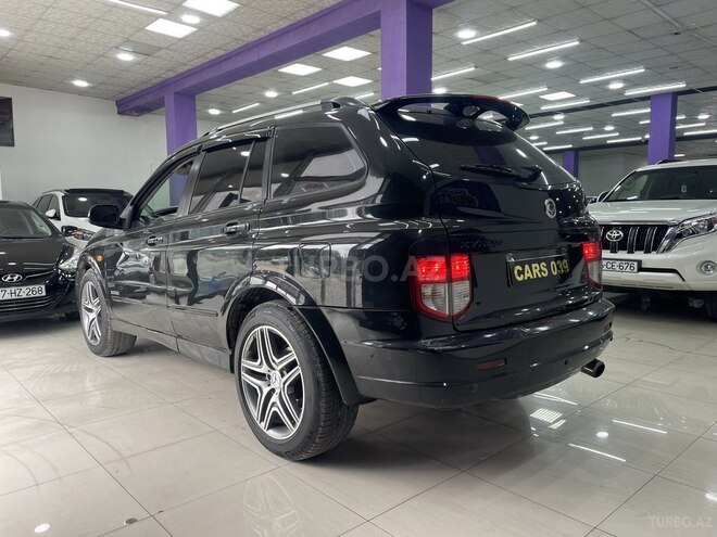 Ssang Yong Kyron-13