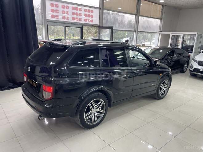 Ssang Yong Kyron-11