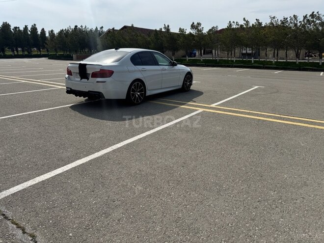 BMW 528 2014, 250,000 km - 2.0 l - Bakı