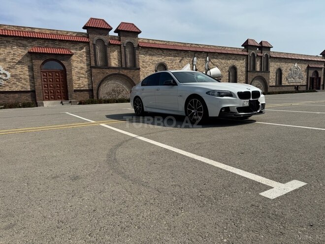 BMW 528 2014, 250,000 km - 2.0 l - Bakı