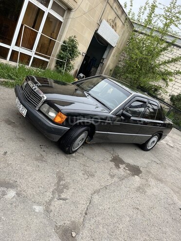 Mercedes 190 1990, 202,202 km - 2.0 l - Qazax