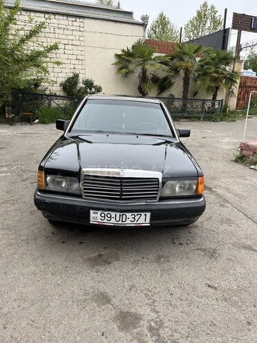 Mercedes 190 1990, 202,202 km - 2.0 l - Qazax