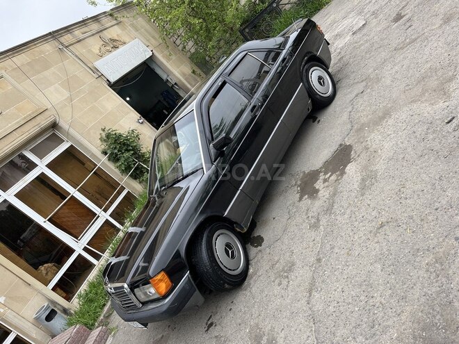 Mercedes 190 1990, 202,202 km - 2.0 l - Qazax