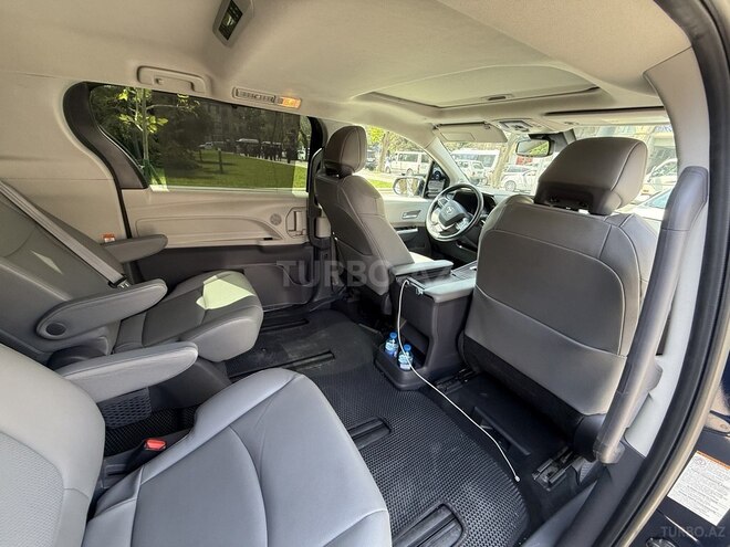 Toyota Sienna 2020, 100,000 km - 2.5 l - Bakı