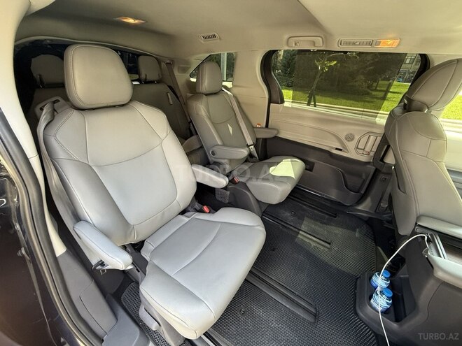 Toyota Sienna 2020, 100,000 km - 2.5 l - Bakı