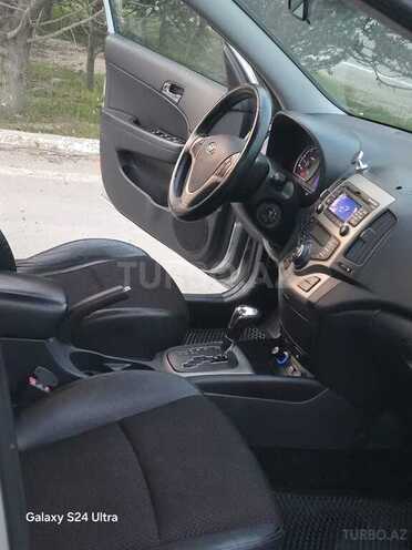 Hyundai i30 2010, 230,000 km - 1.6 l - Bakı