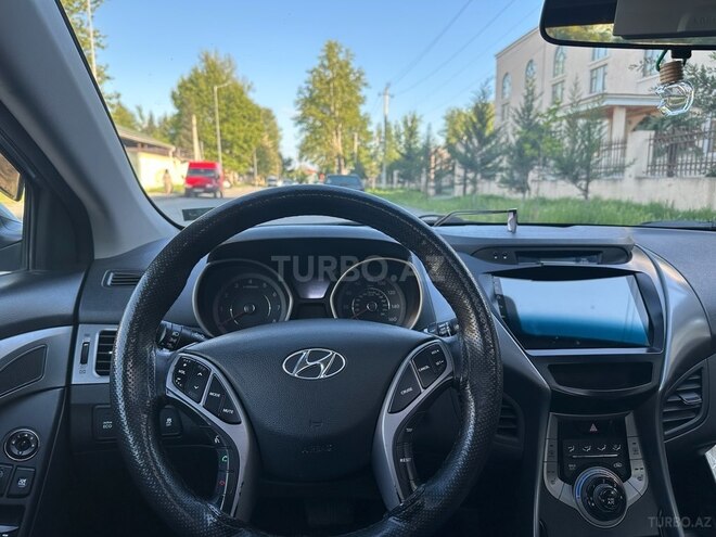 Hyundai Elantra 2013, 226,918 km - 1.8 л - Mingəçevir