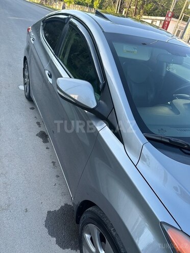 Hyundai Elantra 2013, 226,918 km - 1.8 л - Mingəçevir