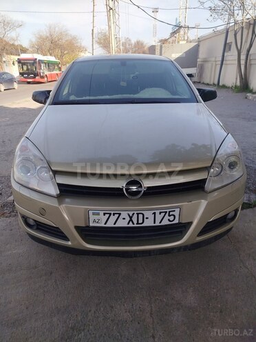 Opel Astra 2004, 300,000 km - 1.4 l - Bakı