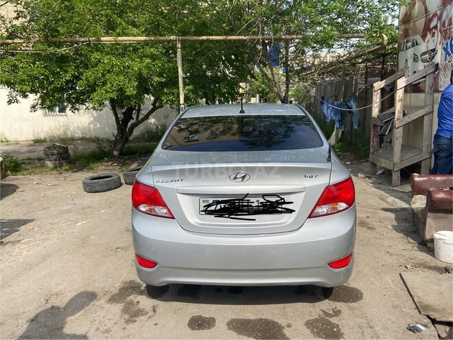 Hyundai Accent 2014, 202,000 km - 1.6 л - Bakı