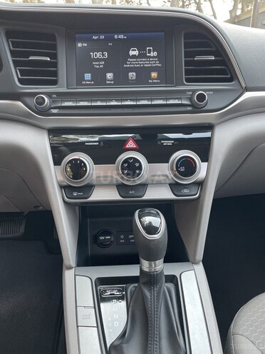 Hyundai Elantra 2018, 123,919 km - 2.0 л - Bakı