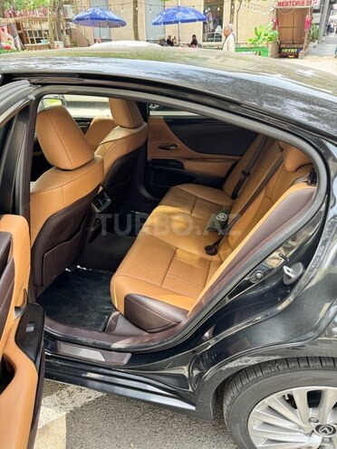 Lexus ES 250 2020, 110,000 km - 2.5 л - Bakı