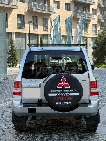 Mitsubishi Pajero io 2003, 298,000 km - 2.0 л - Bakı