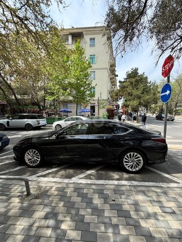 Lexus ES 250 2020, 110,000 km - 2.5 л - Bakı