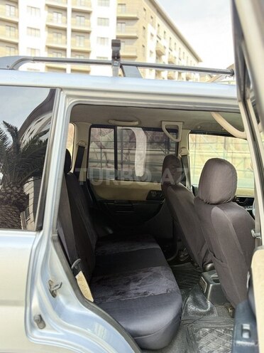 Mitsubishi Pajero io 2003, 298,000 km - 2.0 л - Bakı