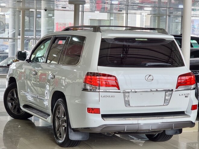 Lexus LX 570 2013, 111,400 km - 5.7 l - Bakı