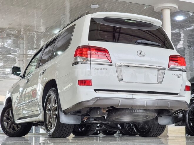 Lexus LX 570 2013, 111,400 km - 5.7 l - Bakı