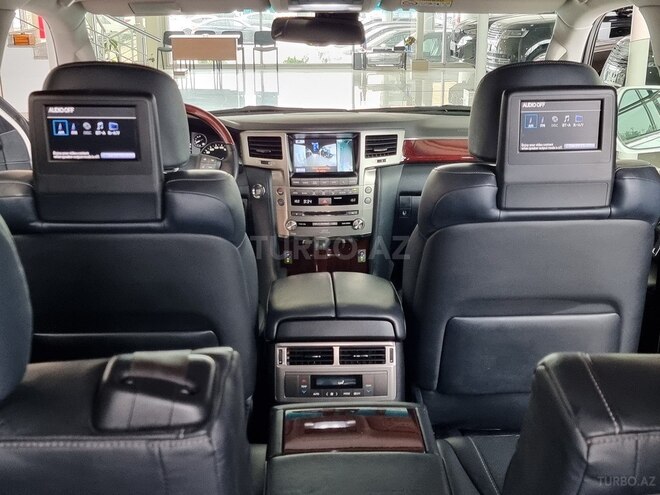 Lexus LX 570 2013, 111,400 km - 5.7 l - Bakı
