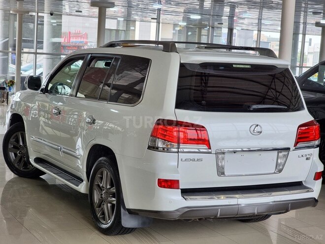 Lexus LX 570 2013, 111,400 km - 5.7 l - Bakı