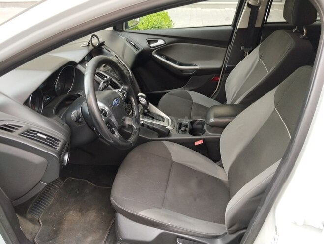 Ford Focus 2014, 194,000 km - 1.6 л - Bakı