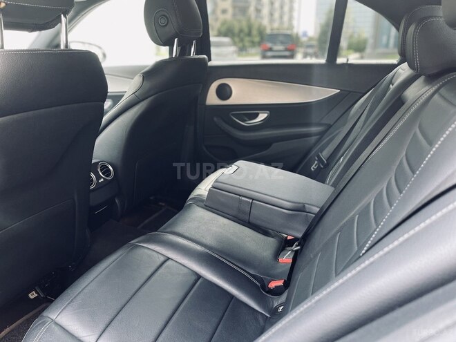 Mercedes E 200 d 2017, 198,000 km - 2.0 l - Bakı