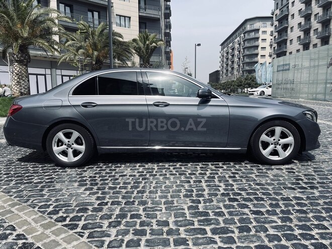 Mercedes E 200 d 2017, 198,000 km - 2.0 l - Bakı