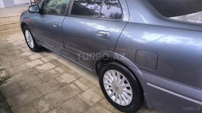 Nissan Sunny 2006, 236,000 km - 1.3 l - Bakı