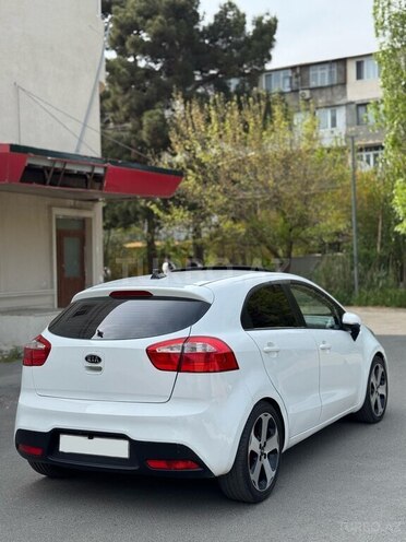 Kia Rio 2011, 229,000 km - 1.4 l - Bakı